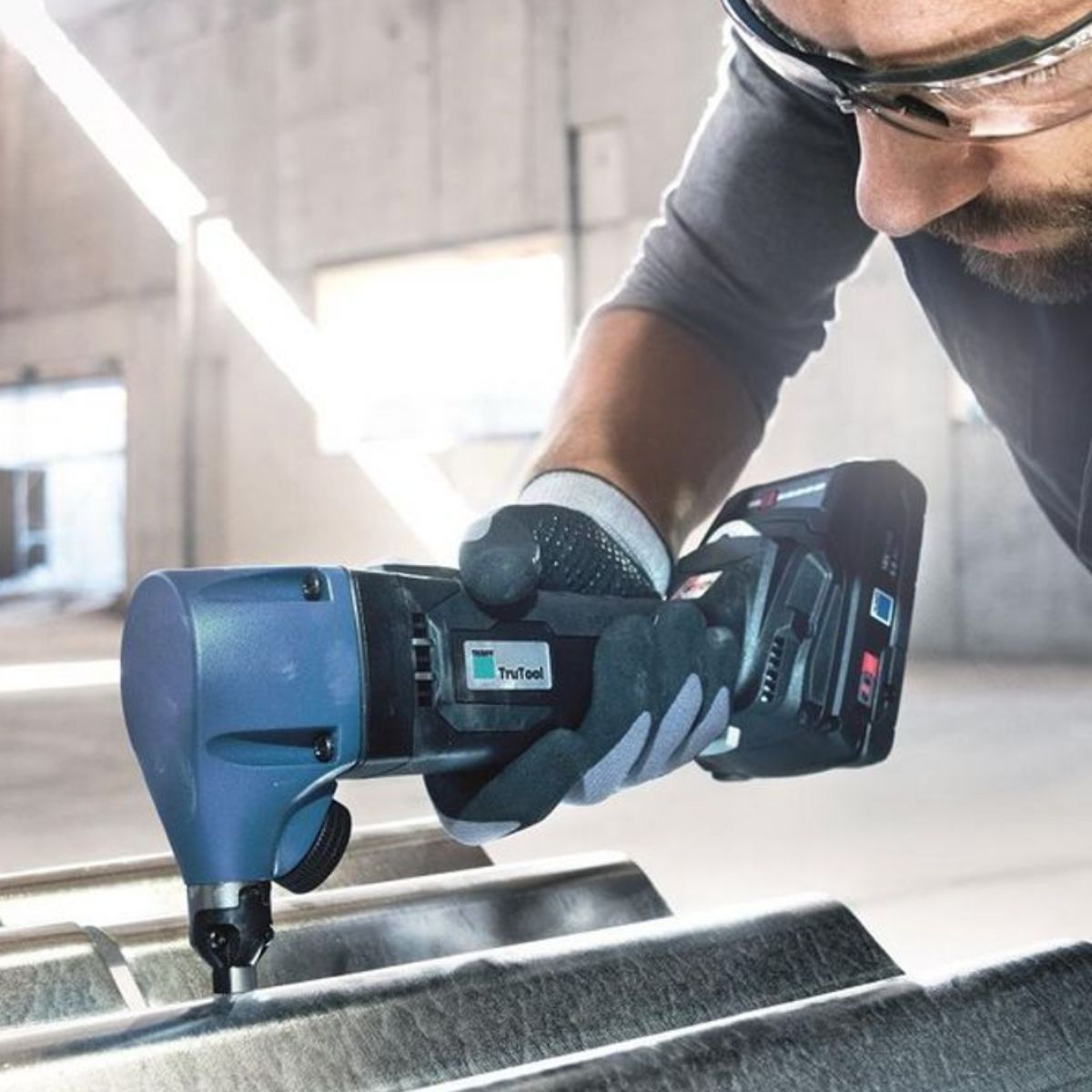 TRUMPF TruTool N200 Nibbler (Body Only - No Battery) - Cordless 18V