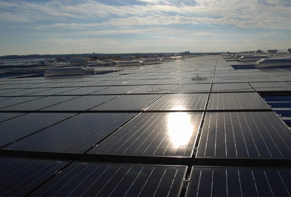 Fed Ex Distribution Facility - Soalr Install