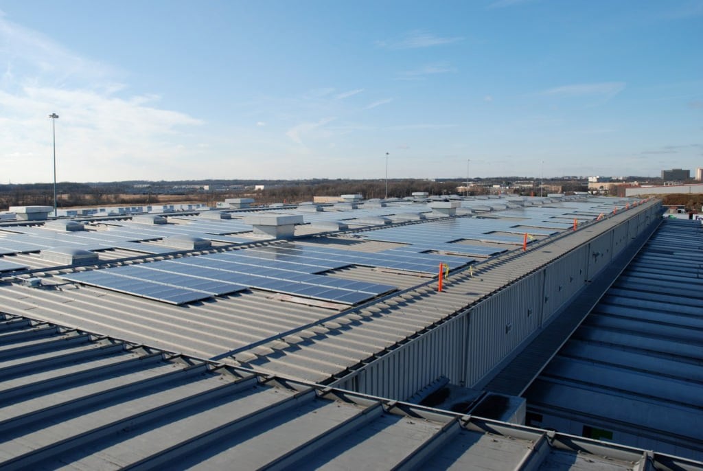 Fed Ex Warehouse - Solar PV Installation 